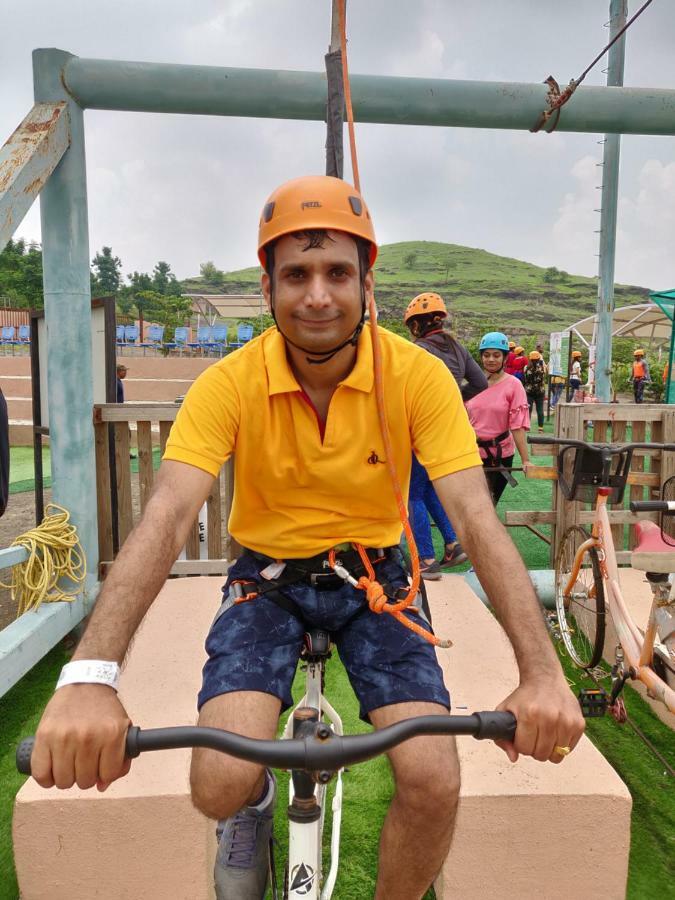 Sunnys World Hotel Pune Bagian luar foto